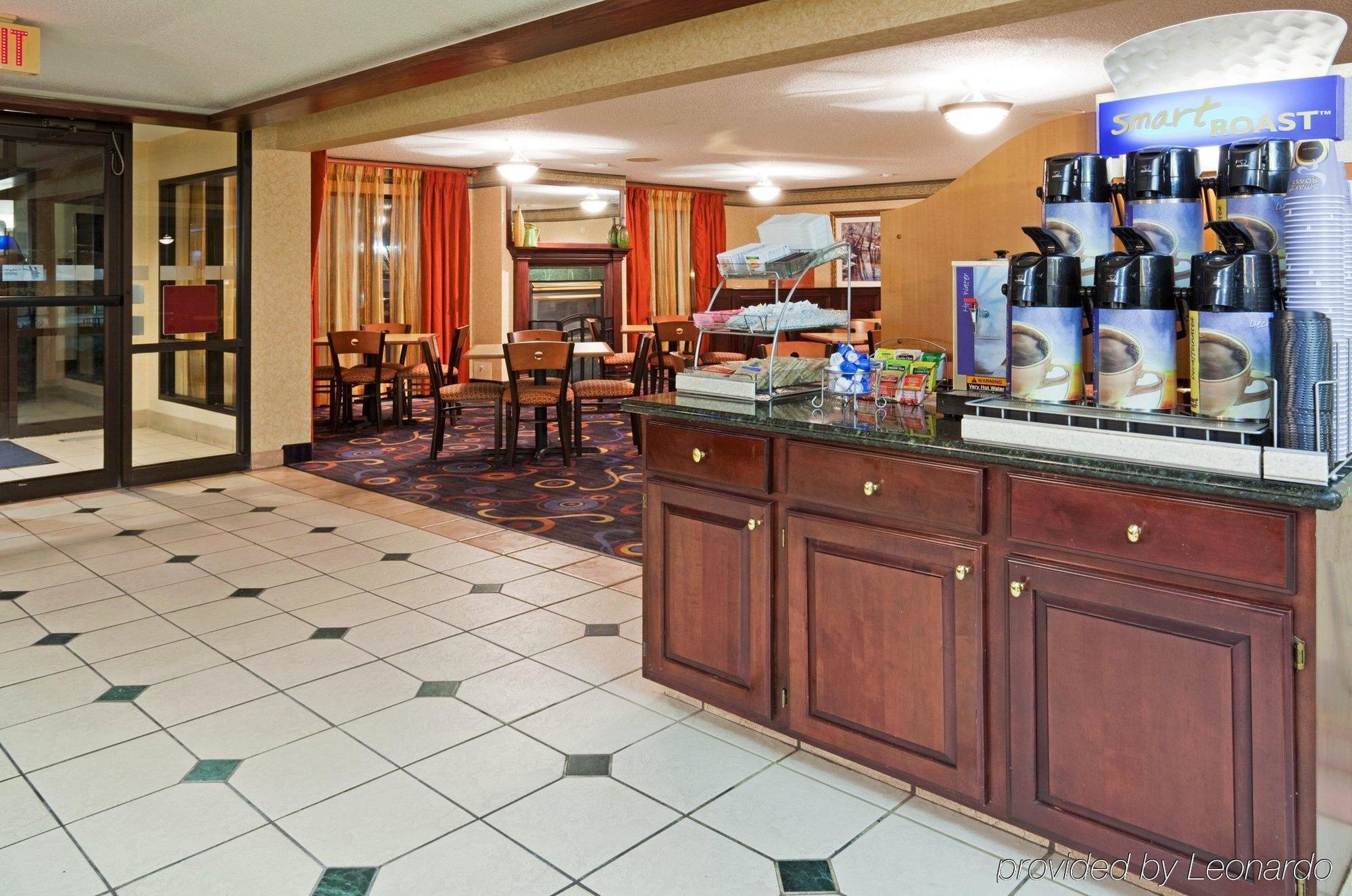 Holiday Inn Express Hotel & Suites Minneapolis-Golden Valley By Ihg Saint Louis Park Restaurace fotografie