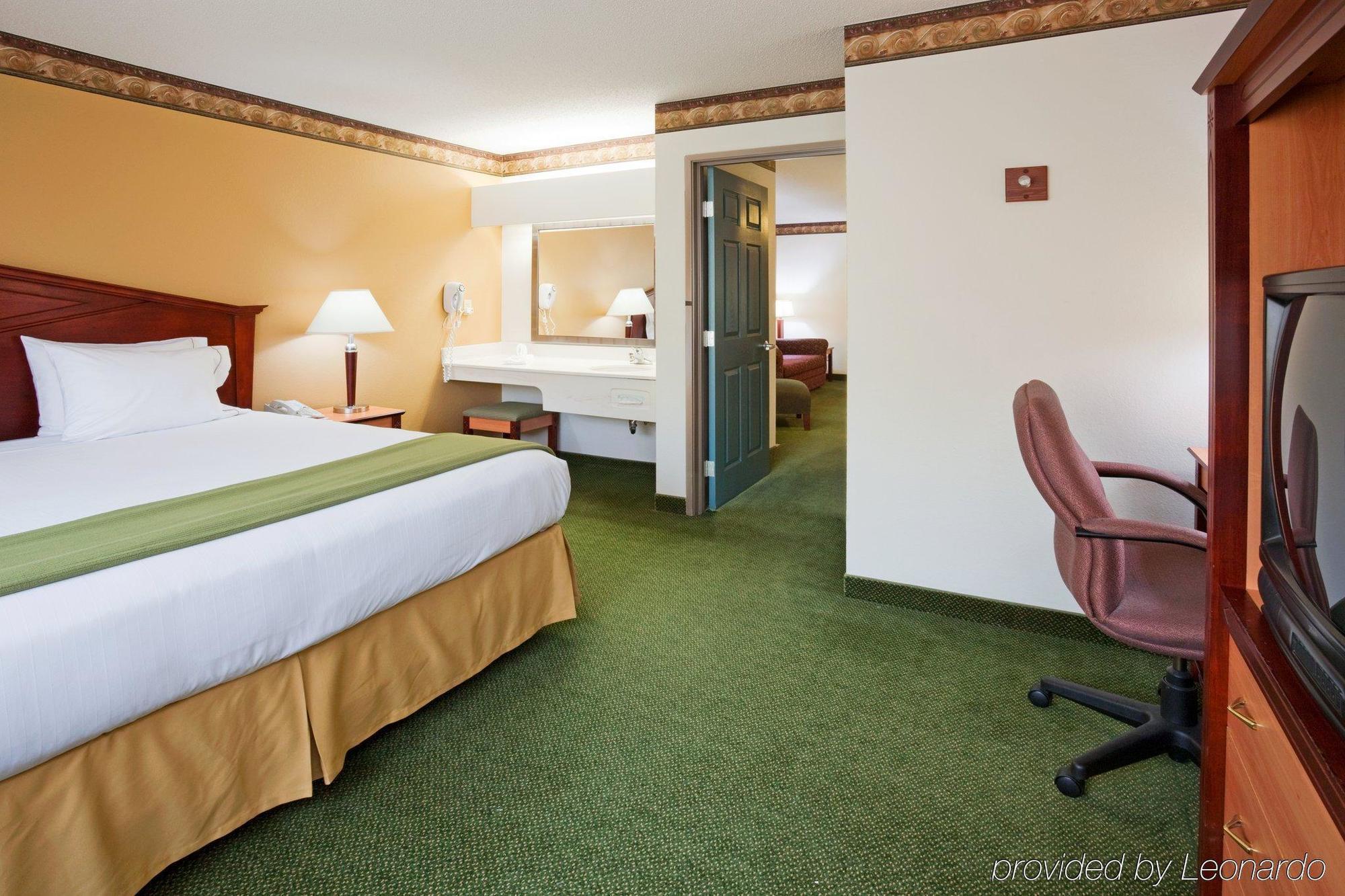 Holiday Inn Express Hotel & Suites Minneapolis-Golden Valley By Ihg Saint Louis Park Pokoj fotografie